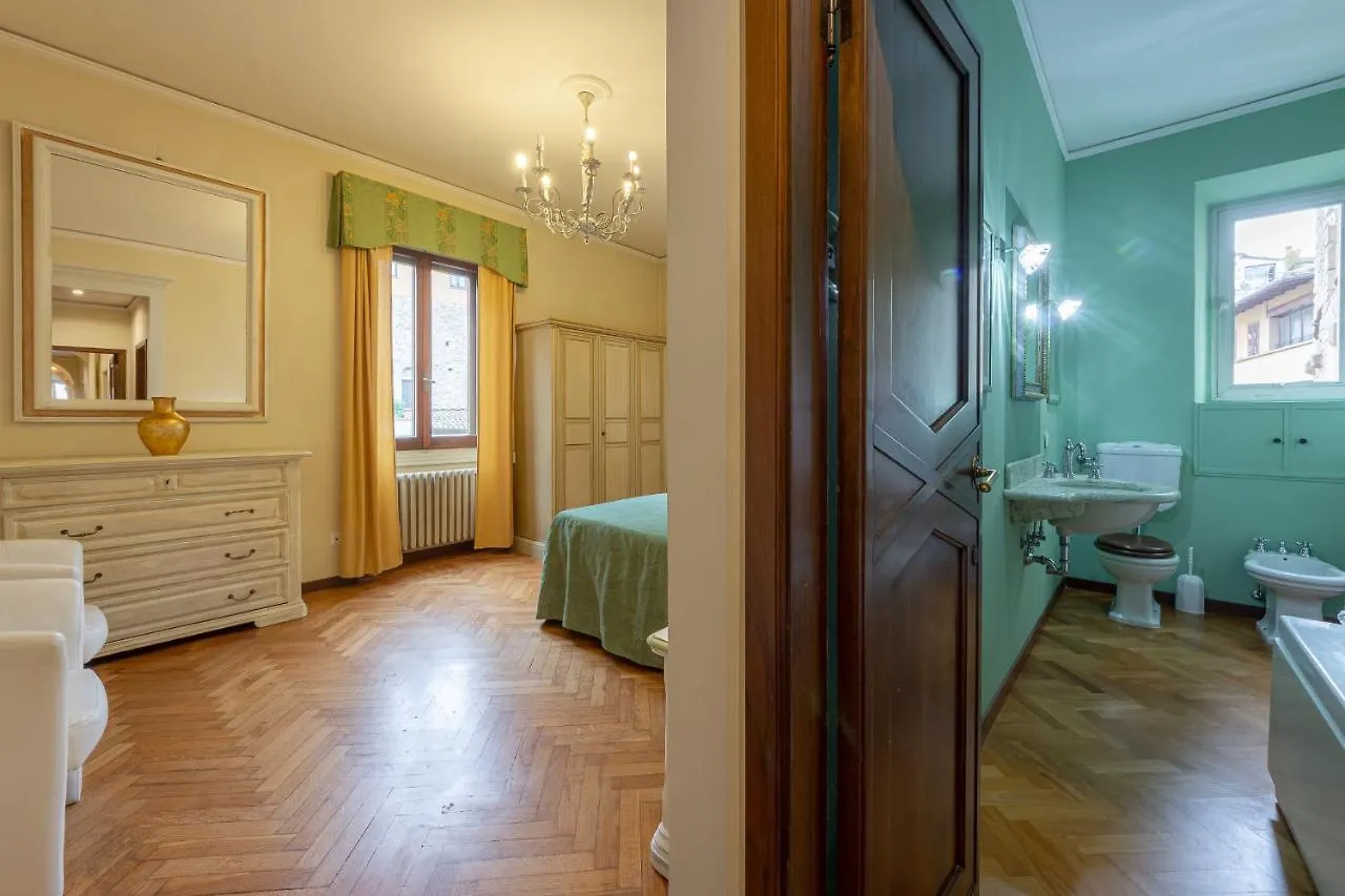 Ponte Vecchio Luxury II Apartment Florence 0*,  Italy