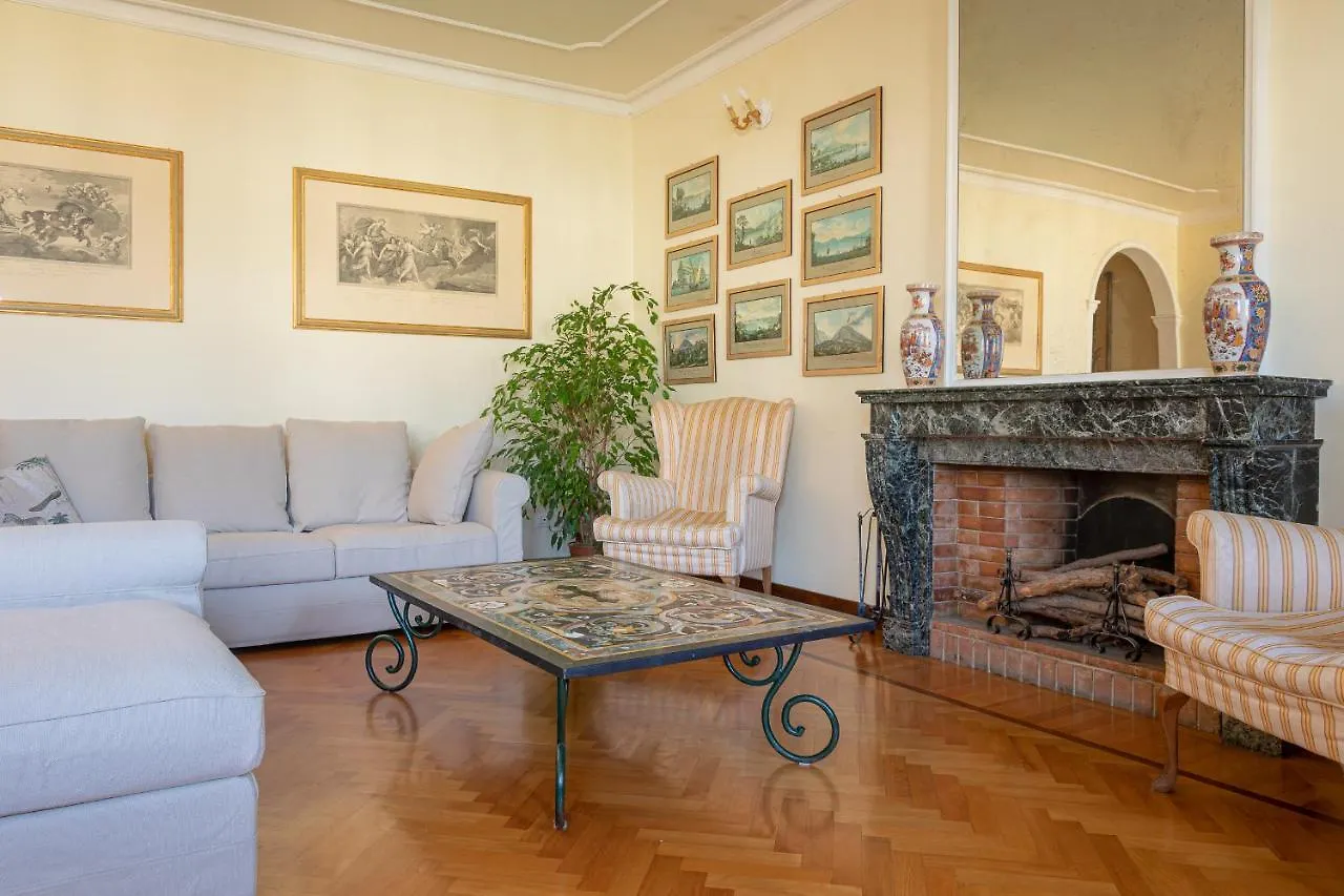 Апартаменты Ponte Vecchio Luxury II Флоренция